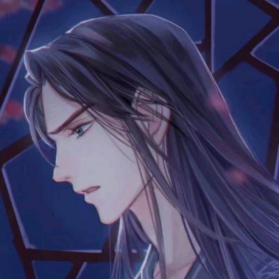 爷爷给小狗缝了很多刷牙指套